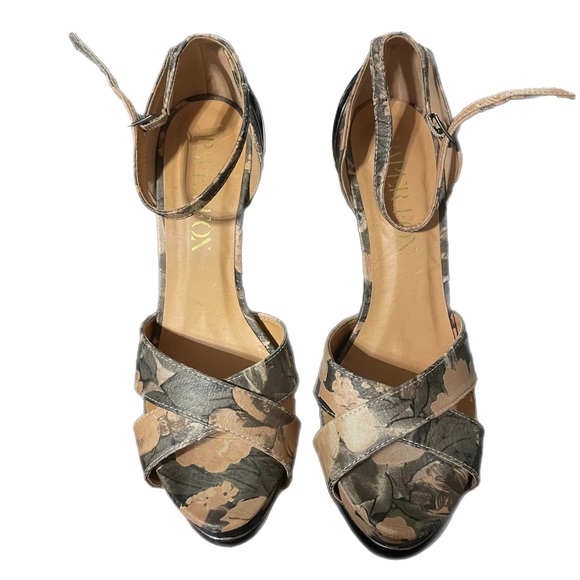 Paperfox strappy platform heels - Picture 3 of 9